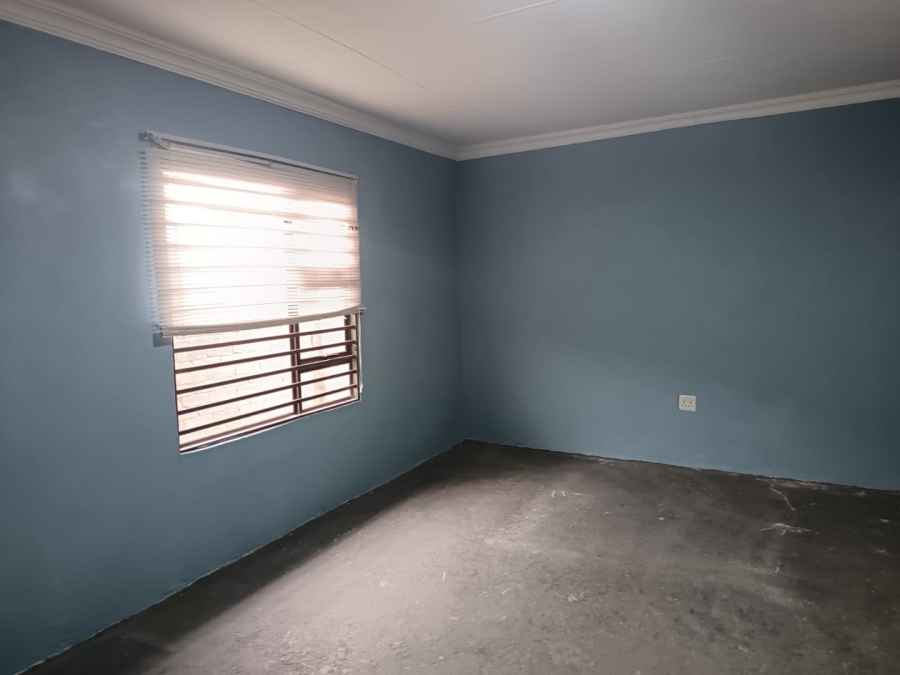 3 Bedroom Property for Sale in Roodepan Northern Cape